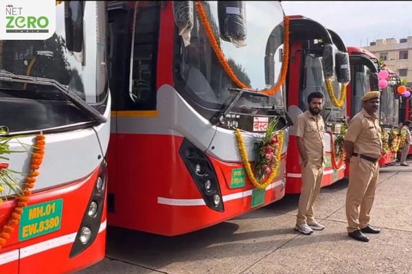 Maharashtra CM Fadnavis Launches 157 Electric Buses for Mumbai’s BEST Fleet